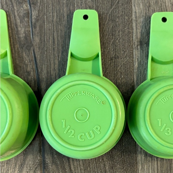 Vintage Tupperware Measuring Cups Orange & Green LOT OF 5 - Picture 6 of 8